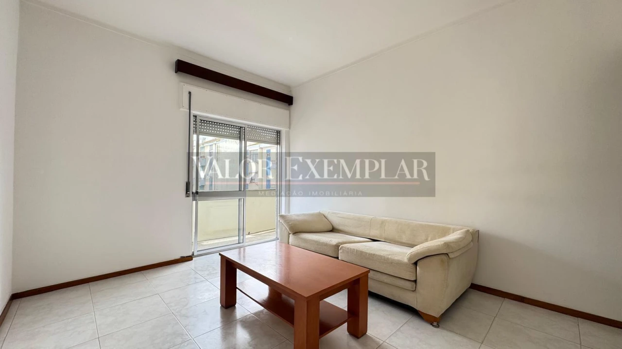 Apartamento T2 para Venda em Moita Foto 5