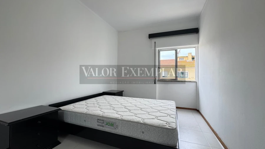 Apartamento T2 para Venda em Moita Foto 9