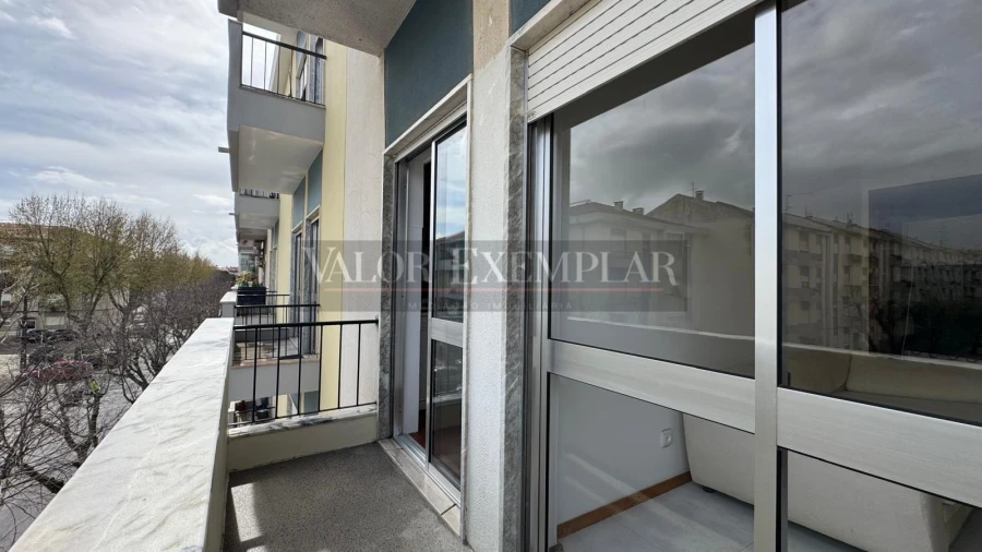 Apartamento T2 para Venda em Moita Foto 4