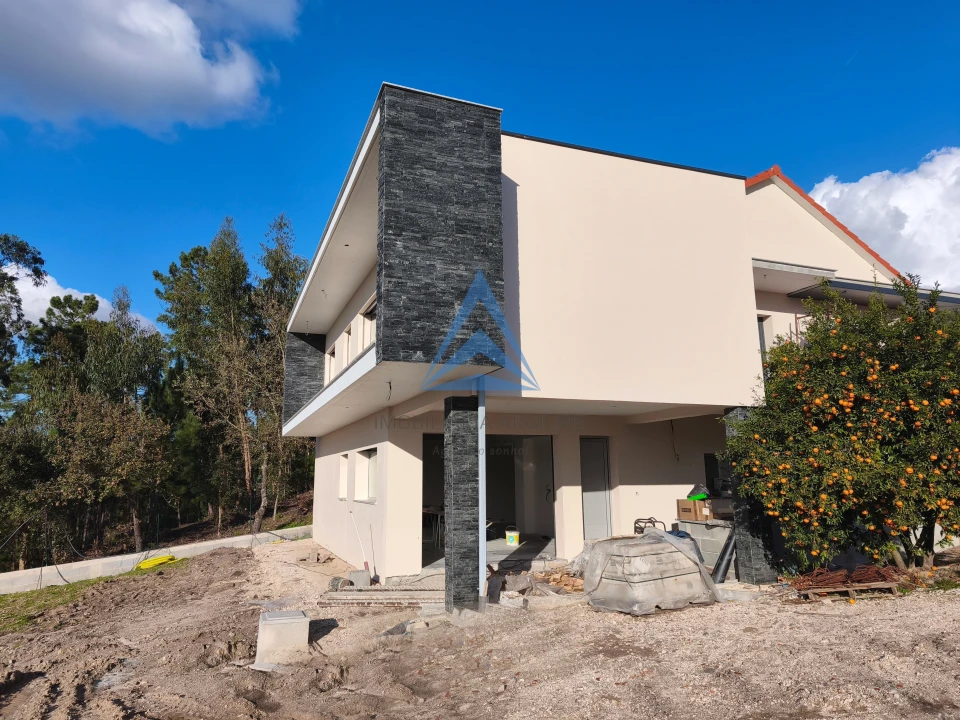 Moradia T3 para Venda em Pombal Foto 6