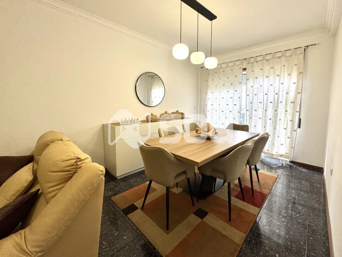 Apartamento T2 para Venda em Fânzeres e São Pedro da Cova Foto 1