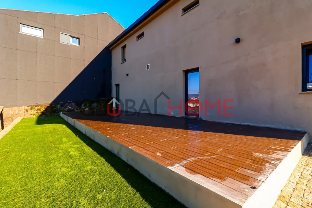 Moradia T3 para Venda em Frazão Arreigada Foto 10