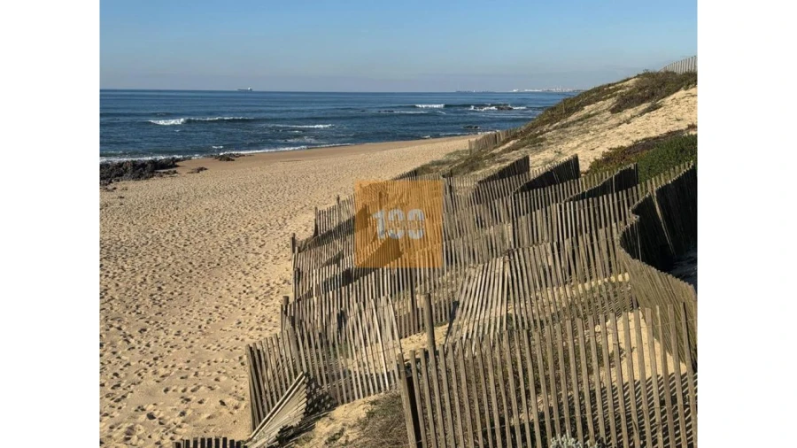 Apartamento T1 para Venda em Gulpilhares e Valadares Foto 15