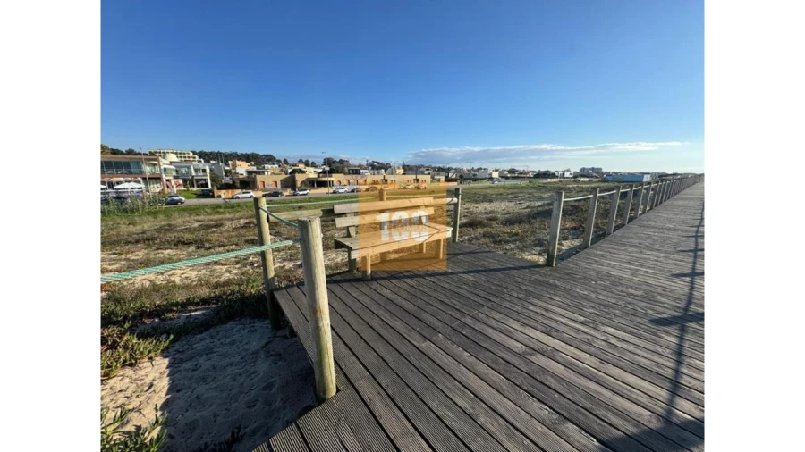 Apartamento T2 para Venda em Gulpilhares e Valadares Foto 28