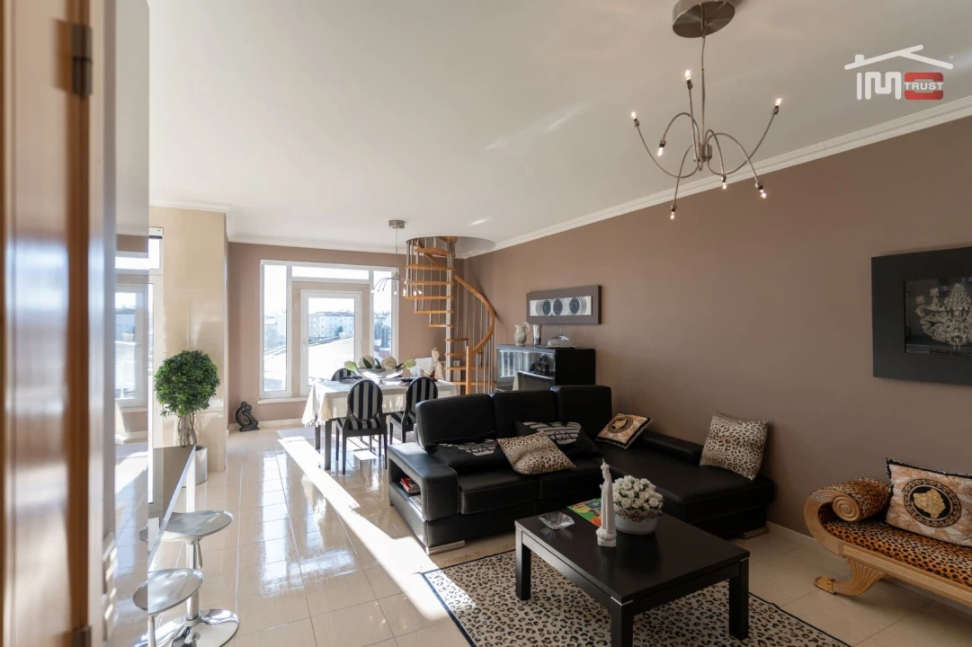 Apartamento T3 para Arrendamento em Fatima Foto 3