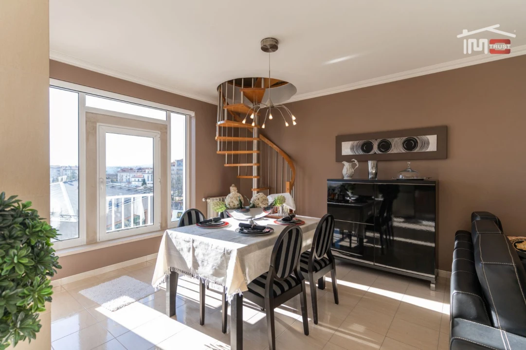 Apartamento T3 para Arrendamento em Fatima Foto 4