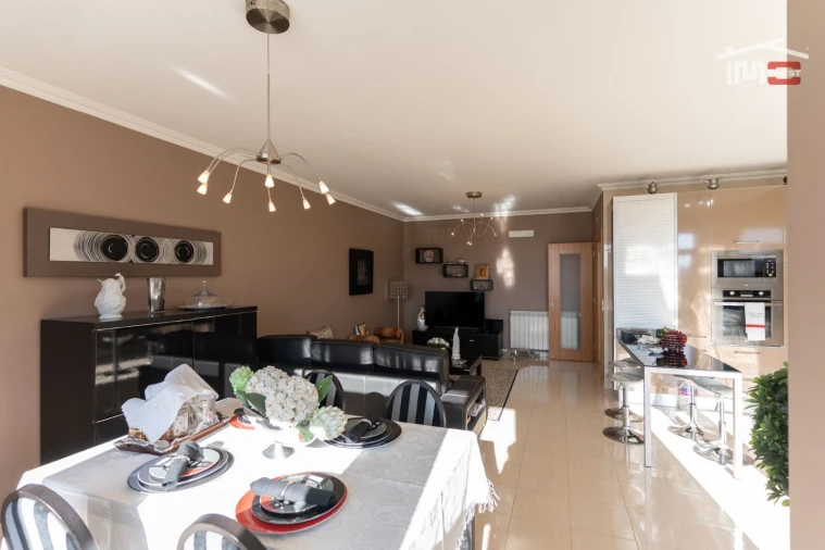 Apartamento T3 para Arrendamento em Fatima Foto 5