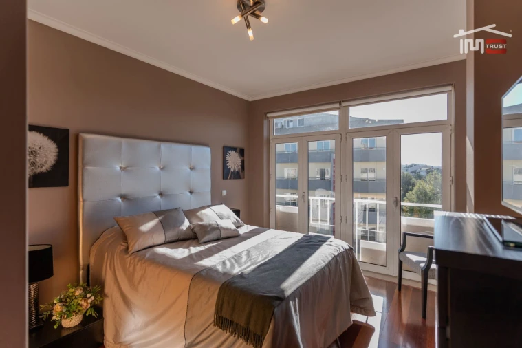 Apartamento T3 para Arrendamento em Fatima Foto 14