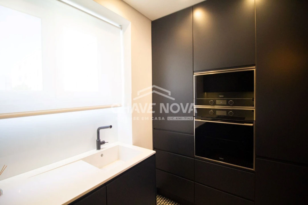 Apartamento T2 para Arrendamento em Custóias, Leça do Balio e Guifões Foto 5