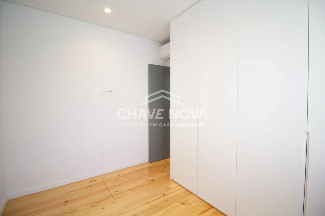 Apartamento T2 para Arrendamento em Custóias, Leça do Balio e Guifões Foto 14