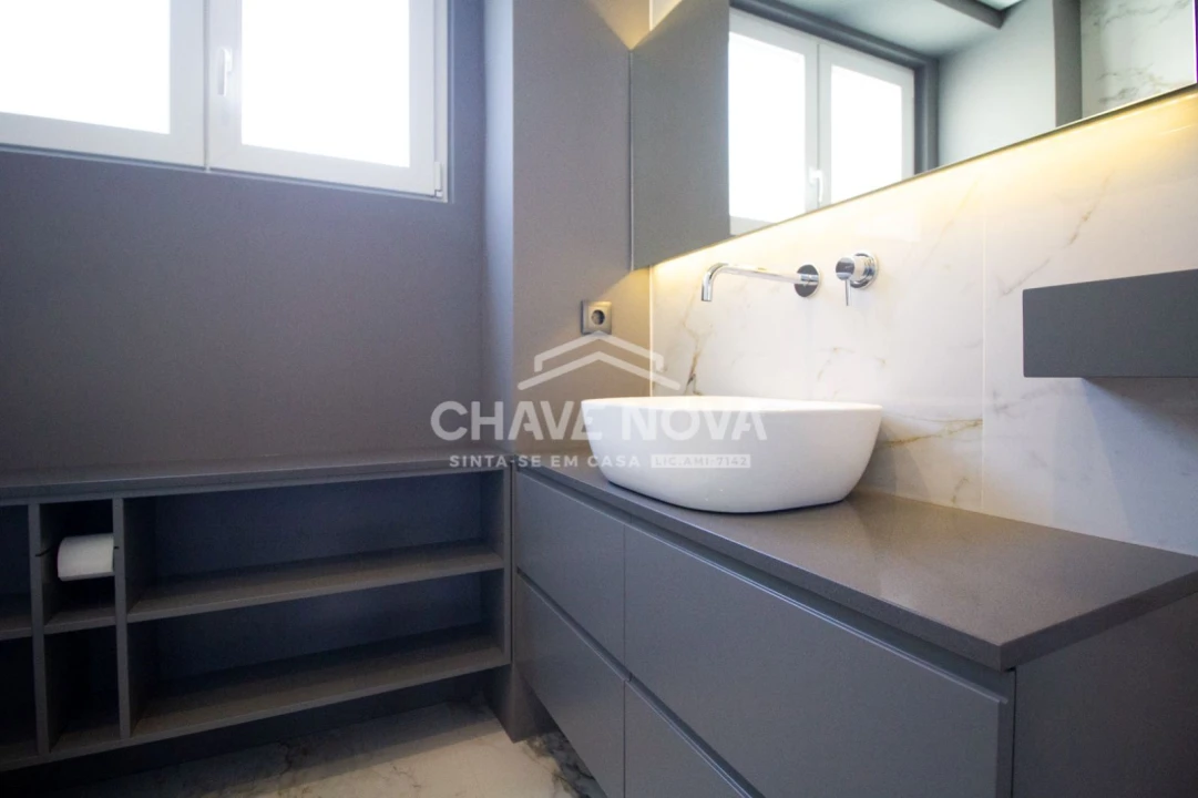 Apartamento T2 para Arrendamento em Custóias, Leça do Balio e Guifões Foto 21