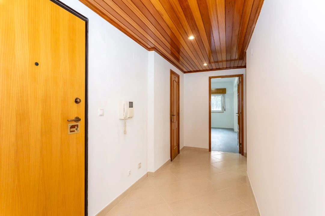 Apartamento T3 para Arrendamento em Cacém e São Marcos Foto 5