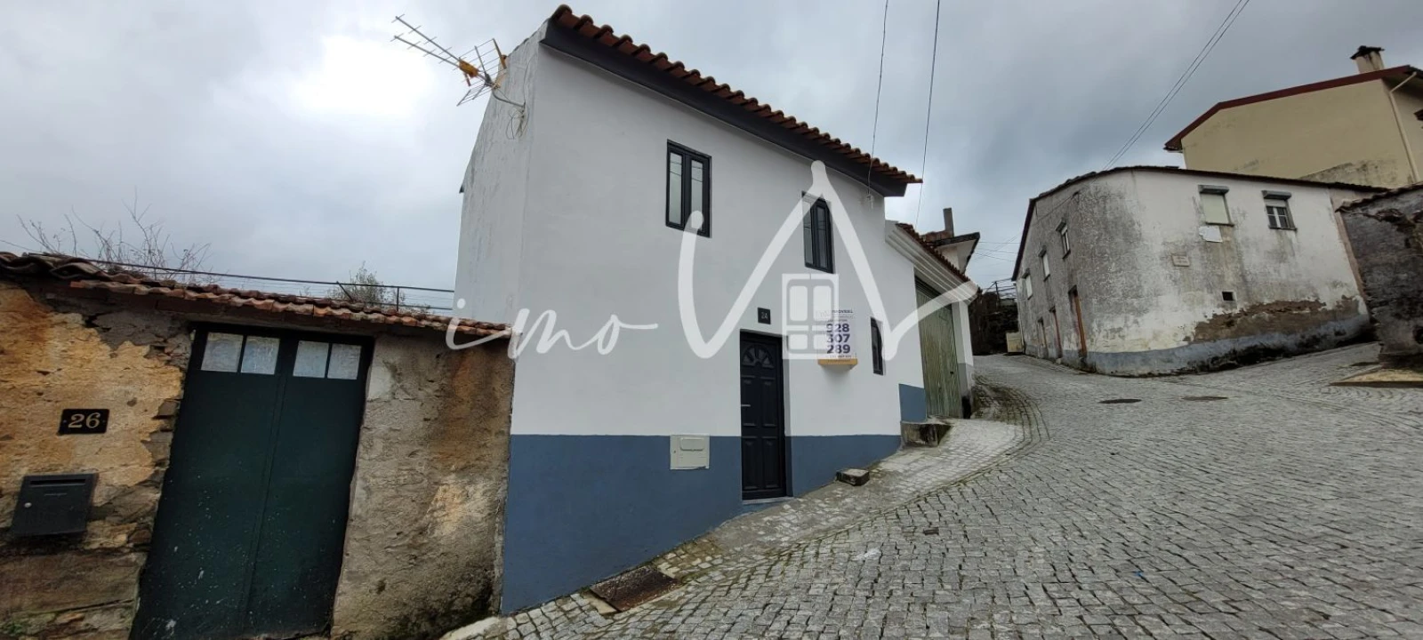 Moradia T1 para Venda em Castanheira de Pêra e Coentral Foto 1