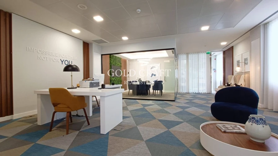 Loja para Arrendamento em Mina de Água Foto 11