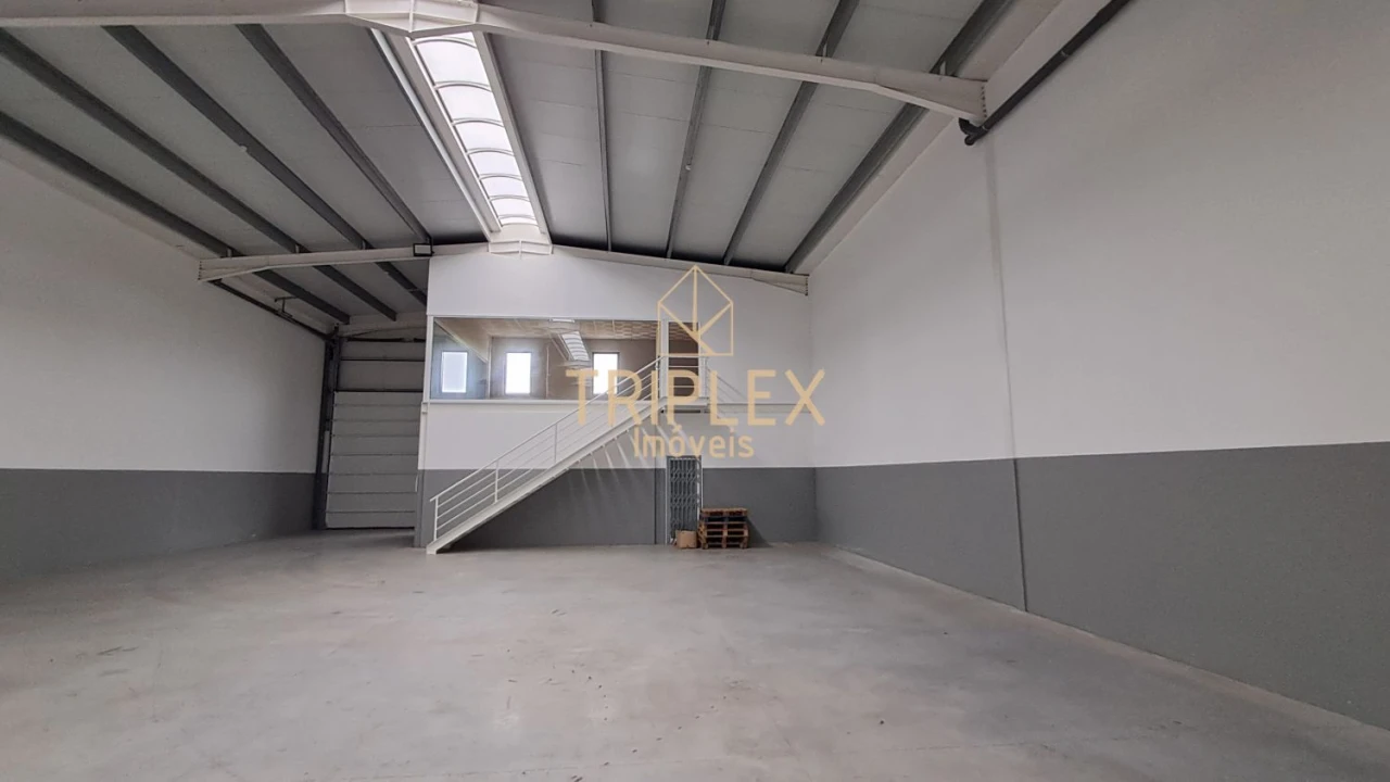 Loja para Arrendamento em Póvoa de Varzim, Beiriz e Argivai Foto 1