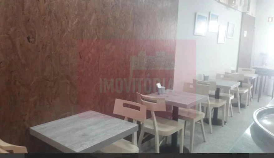 Loja para Venda em Arroios Foto 36