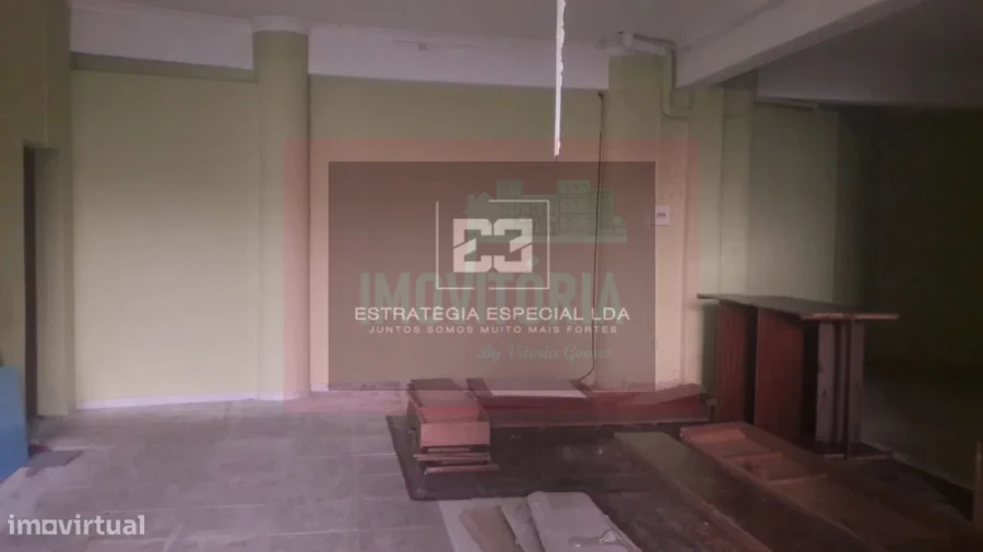 Loja para Venda em Arroios Foto 1