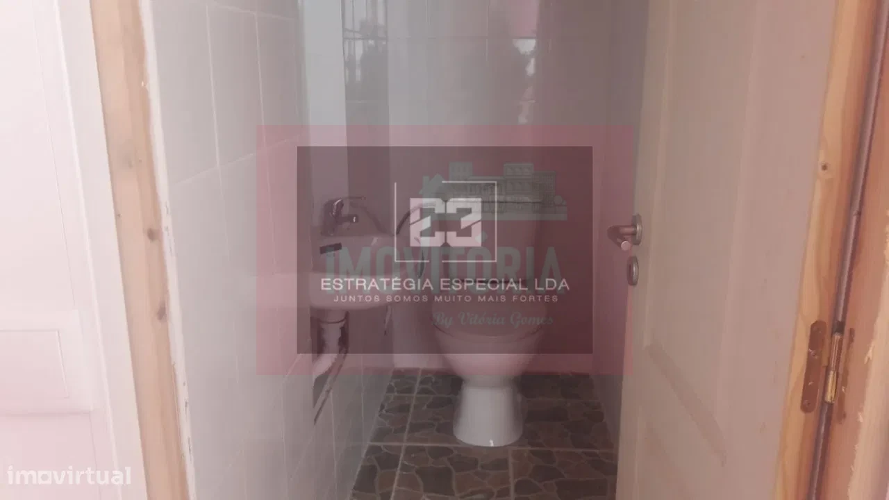 Loja para Venda em Arroios Foto 13