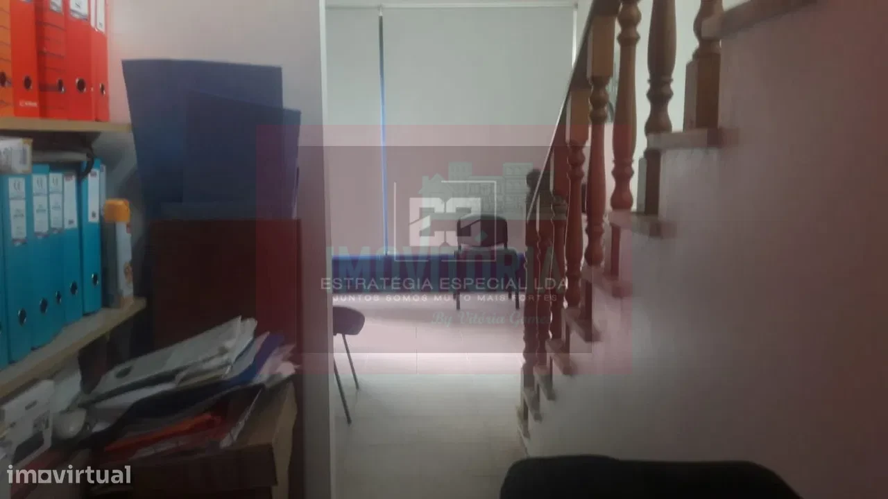 Loja para Venda em Charneca de Caparica e Sobreda Foto 14