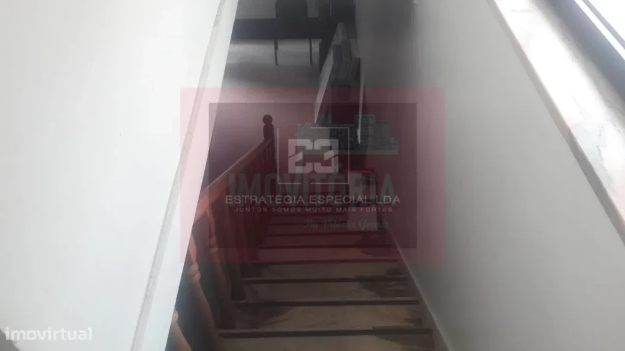 Loja para Venda em Charneca de Caparica e Sobreda Foto 8