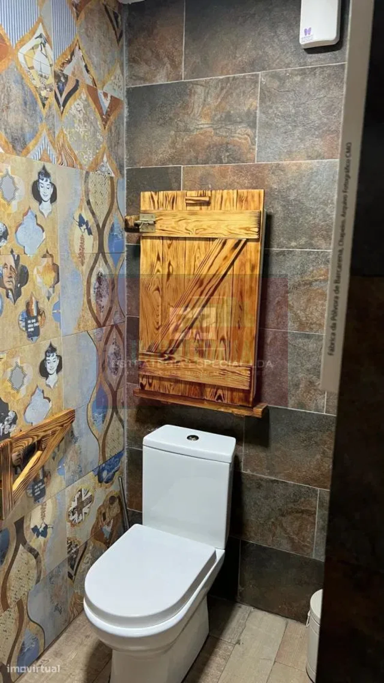 Loja para Trespasse em Barcarena Foto 12