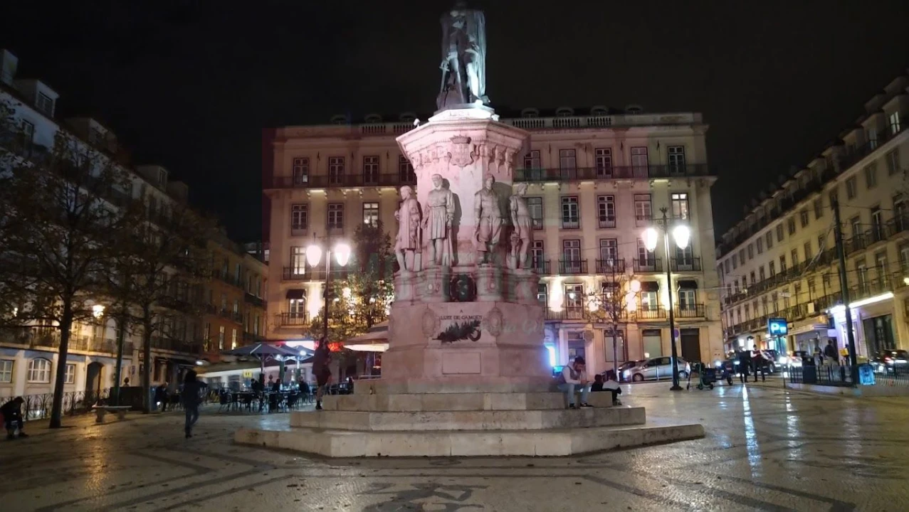 Loja para Arrendamento em Misericórdia Foto 2