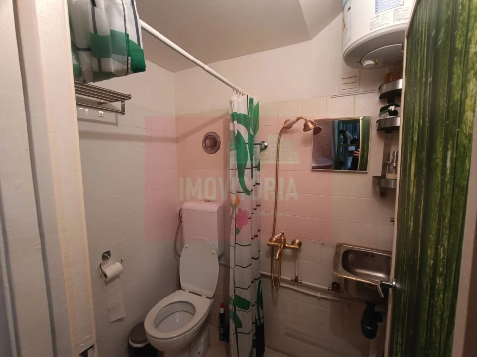 Loja para Trespasse em Algés, Linda-A-Velha e Cruz Quebrada-Dafundo Foto 18