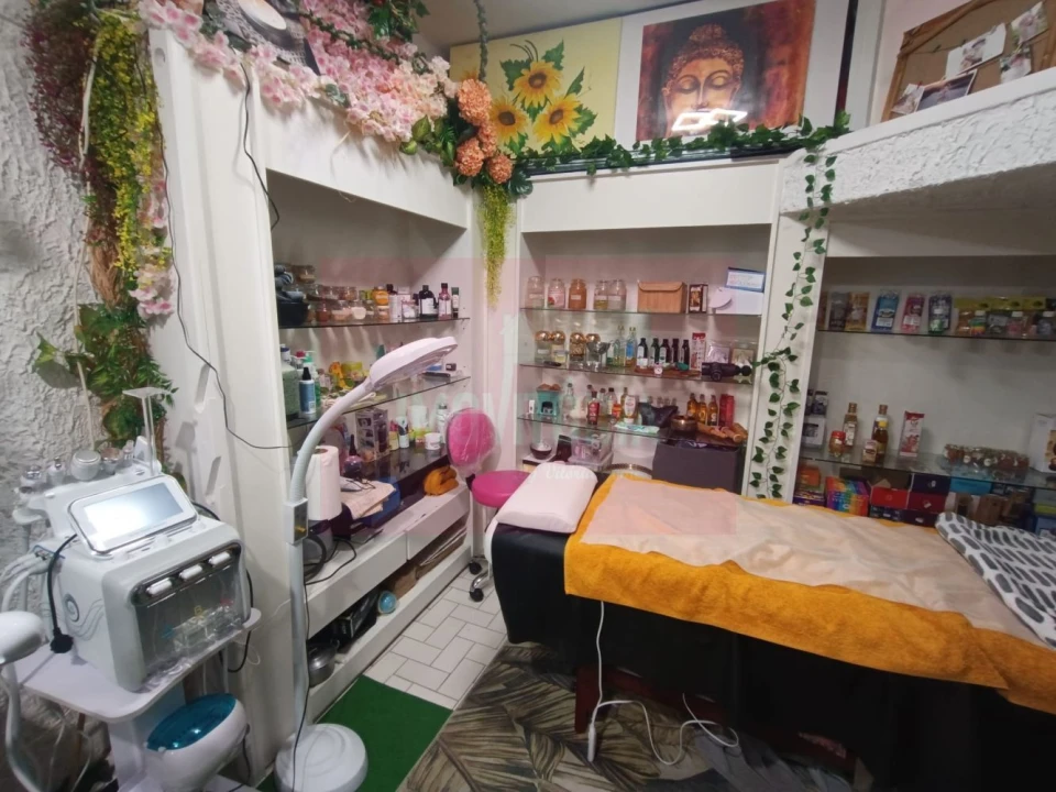 Loja para Trespasse em Algés, Linda-A-Velha e Cruz Quebrada-Dafundo Foto 14