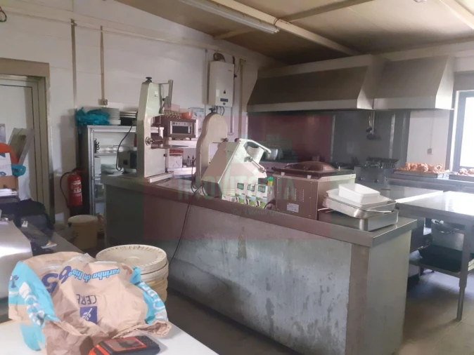 Loja para Trespasse em Palhais e Coina Foto 41