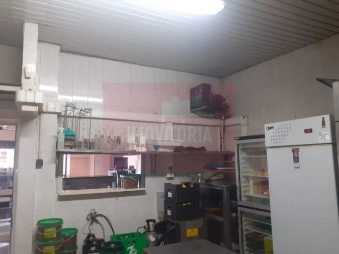 Loja para Trespasse em Palhais e Coina Foto 35