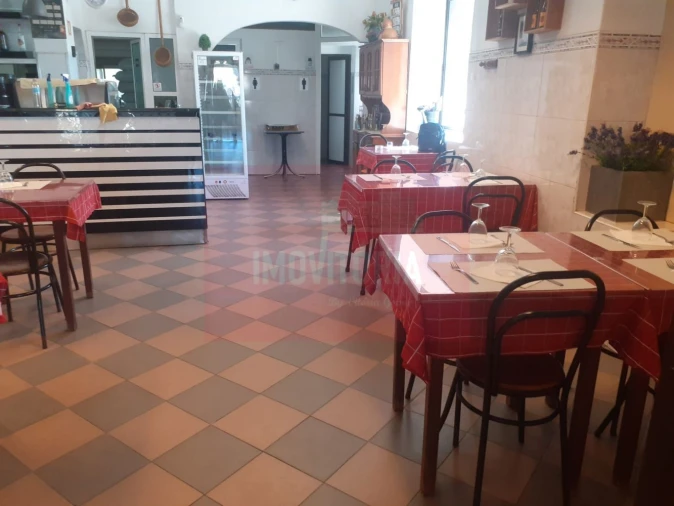 Loja para Trespasse em Palhais e Coina Foto 9