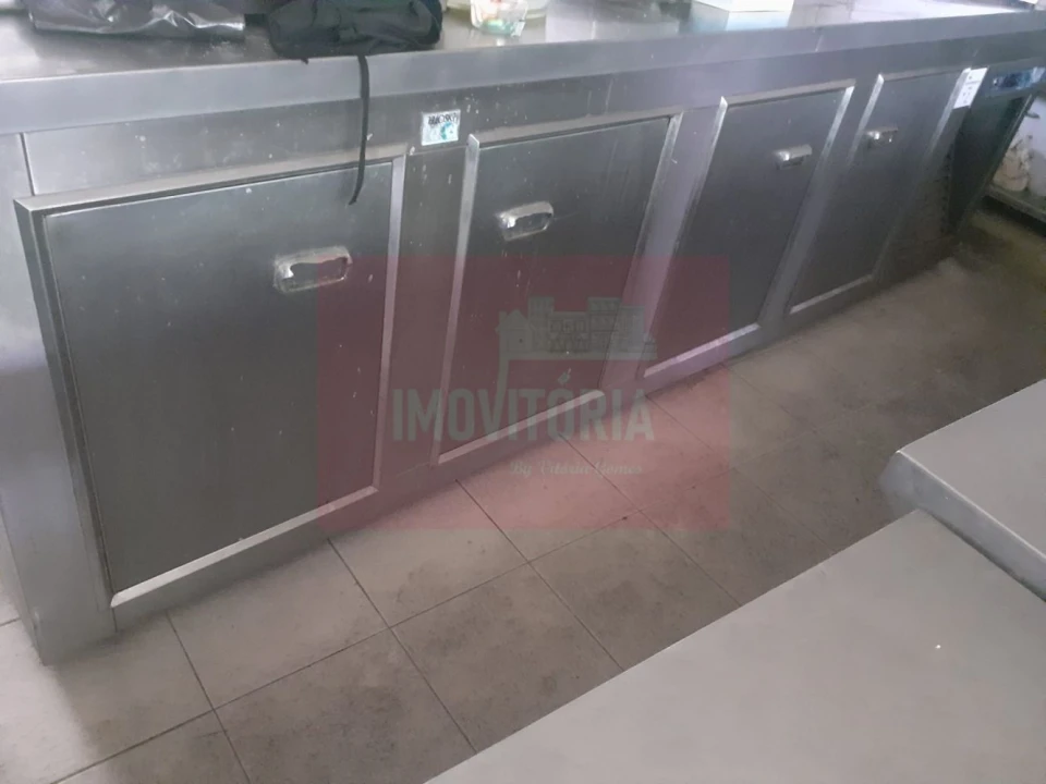 Loja para Trespasse em Palhais e Coina Foto 46