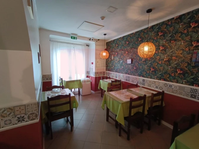 Loja para Trespasse em Alcantara Foto 2