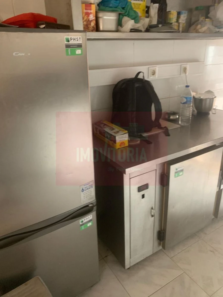 Loja para Trespasse em Loures Foto 17