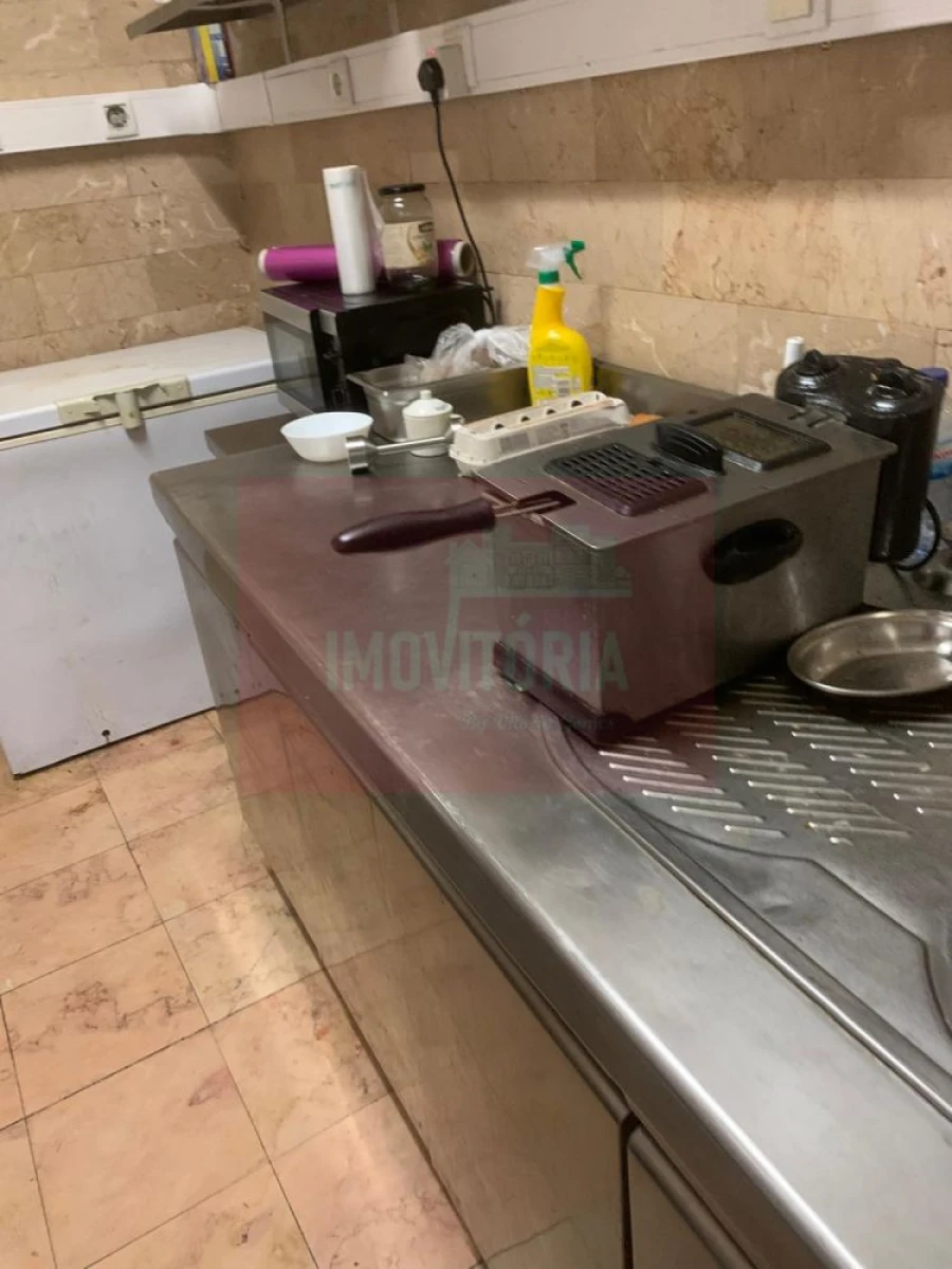 Loja para Trespasse em Loures Foto 8