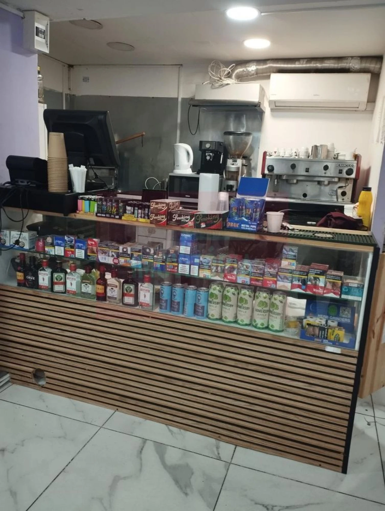 Loja para Trespasse em Santa Maria Maior Foto 5