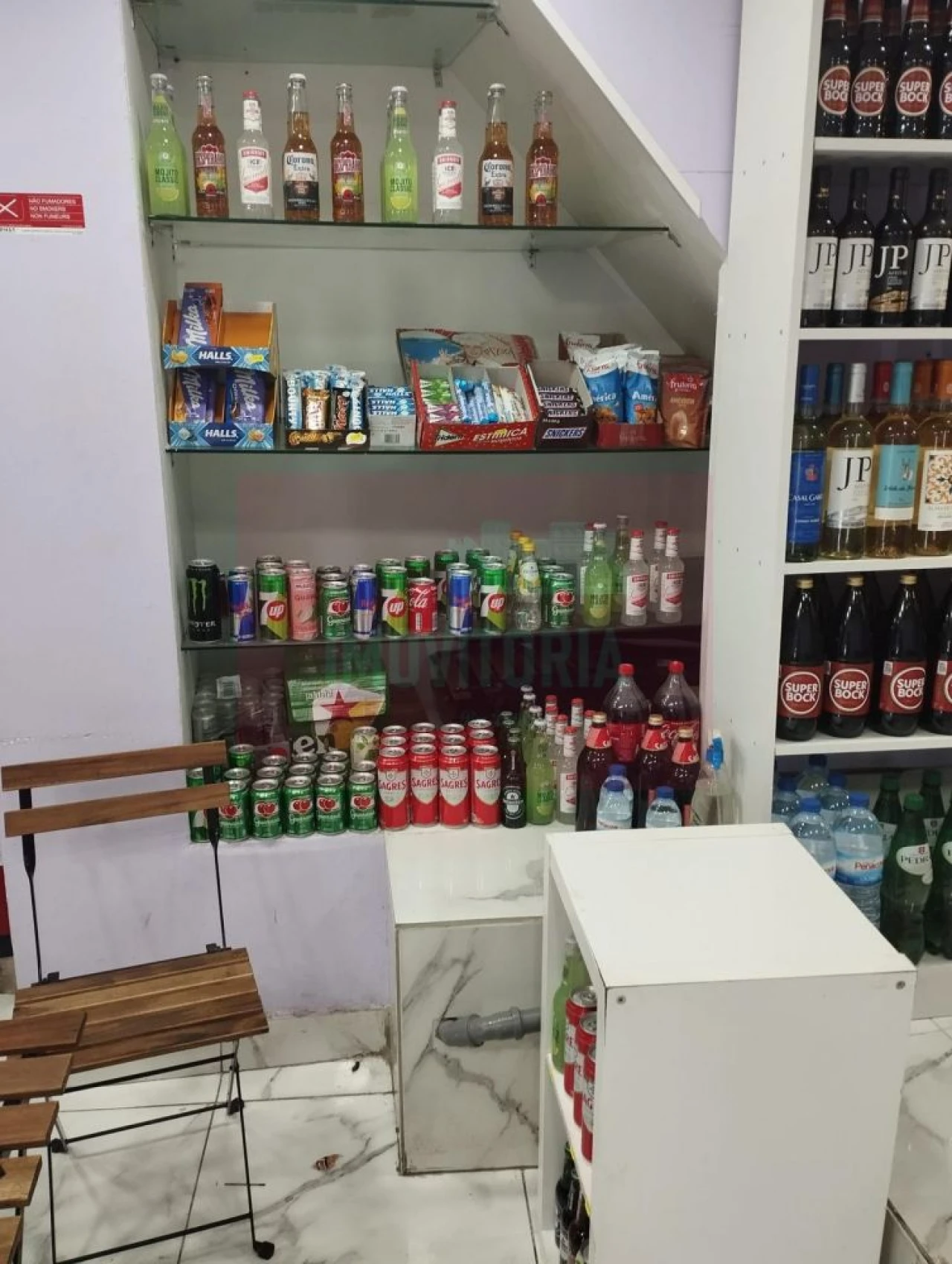 Loja para Trespasse em Santa Maria Maior Foto 8