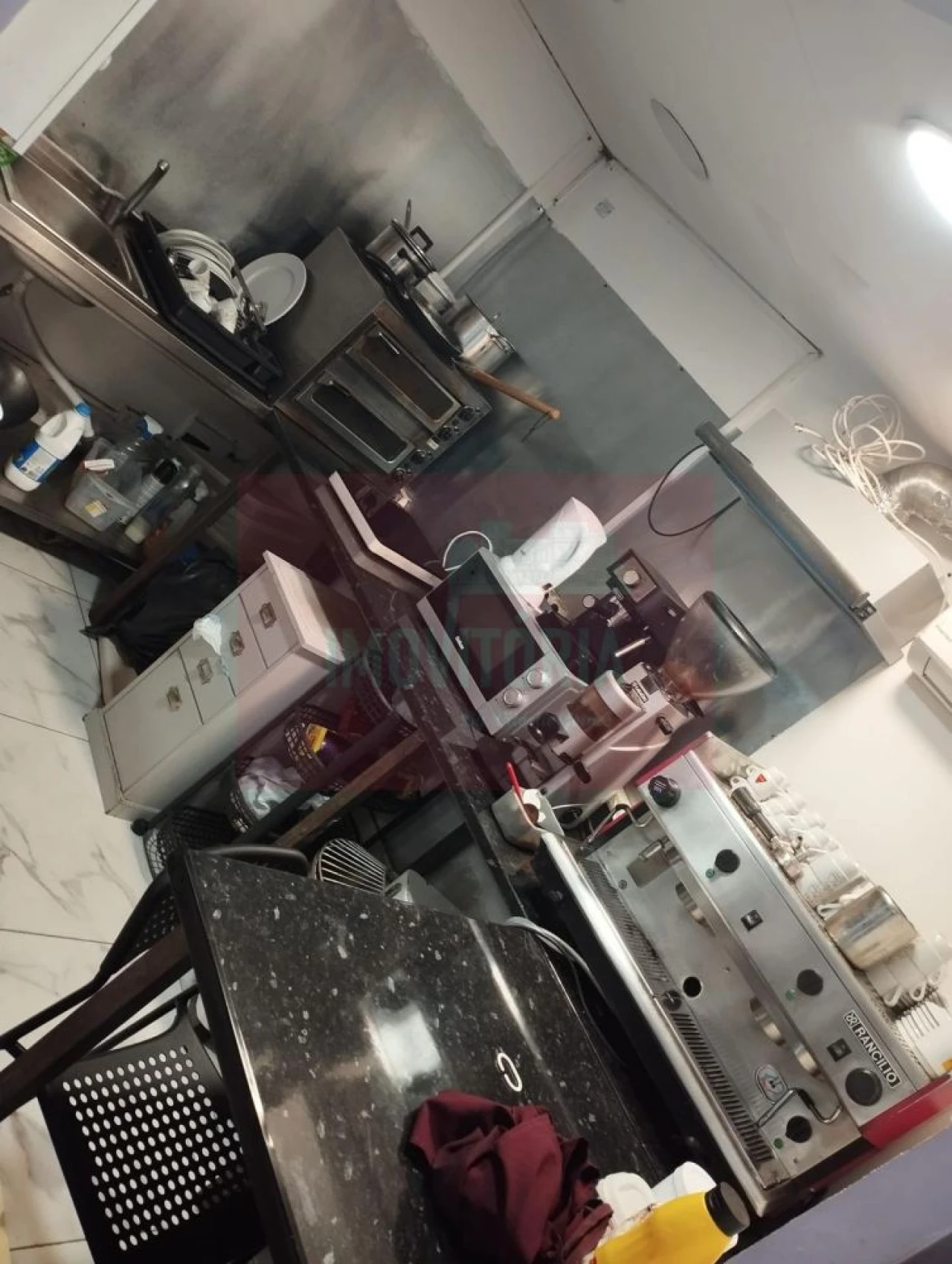 Loja para Trespasse em Santa Maria Maior Foto 3