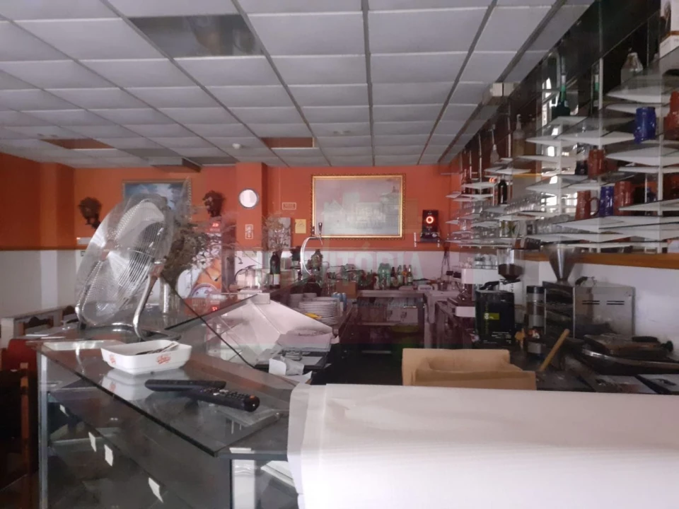 Loja para Arrendamento em Amora Foto 22