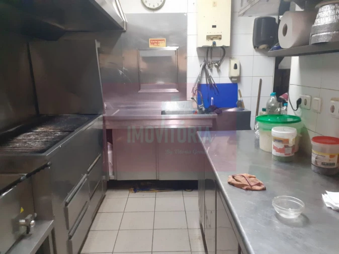 Loja para Arrendamento em Amora Foto 7