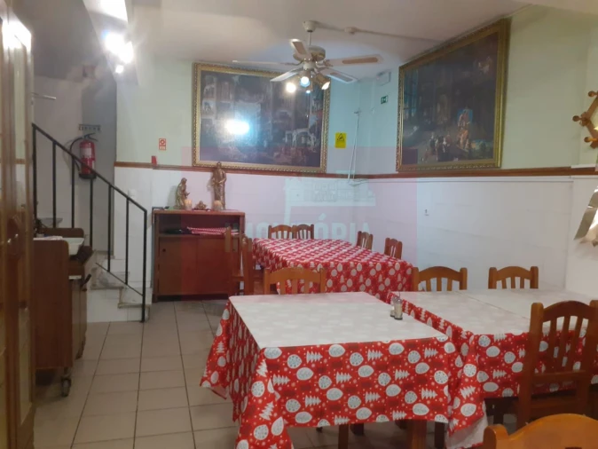 Loja para Arrendamento em Amora Foto 2