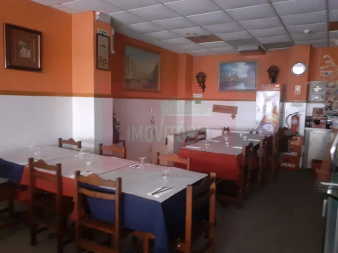 Loja para Arrendamento em Amora Foto 1