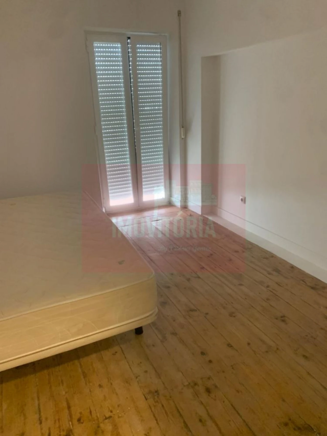 Moradia T5 para Venda em Valada Foto 18