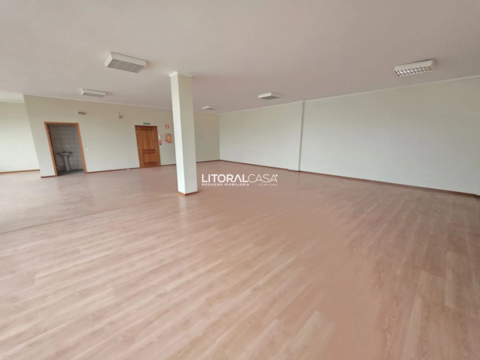 Loja para Venda em Gafanha da Nazaré Foto 11