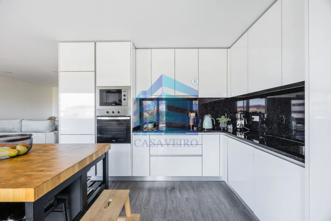 Apartamento T2 para Venda em Glória e Vera Cruz Foto 2