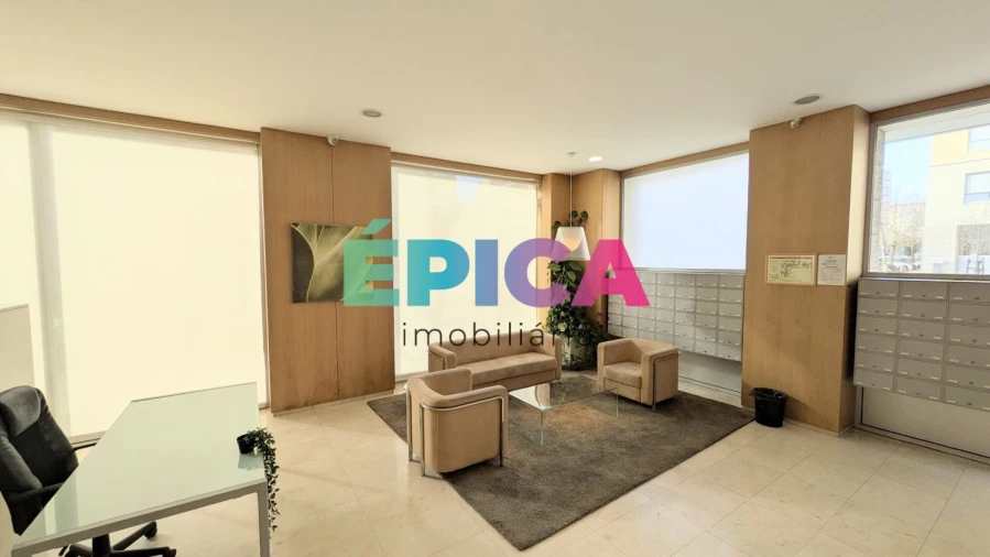 Apartamento T2 para Venda em Lumiar Foto 41