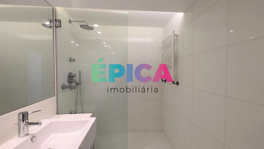 Apartamento T2 para Venda em Lumiar Foto 24