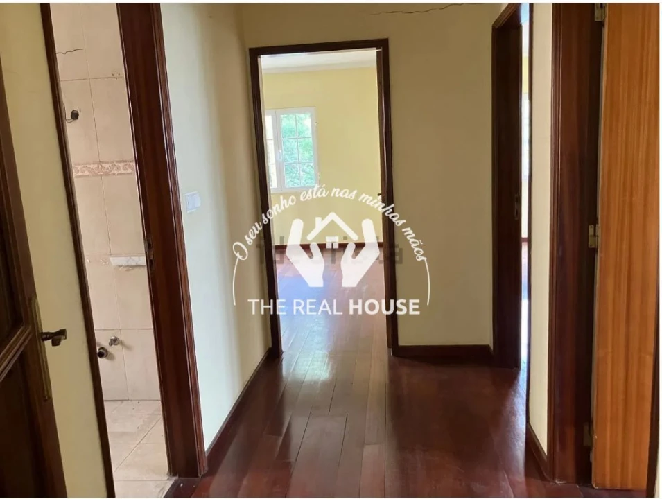 Moradia T3 para Venda em Canhas Foto 21