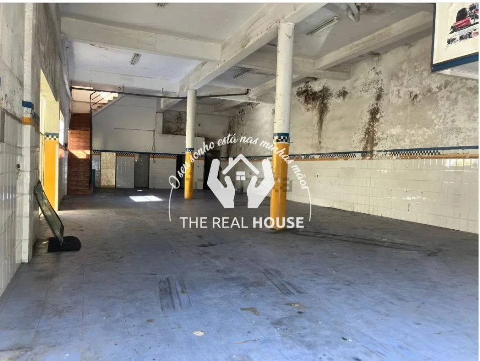 Moradia T3 para Venda em Canhas Foto 33