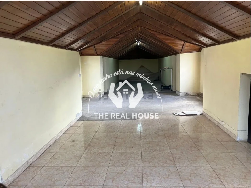 Moradia T3 para Venda em Canhas Foto 27